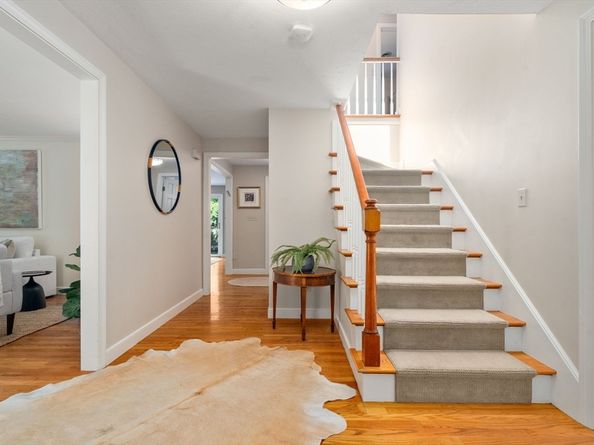 75 Hammond Pond Parkway, Brookline MA 02467