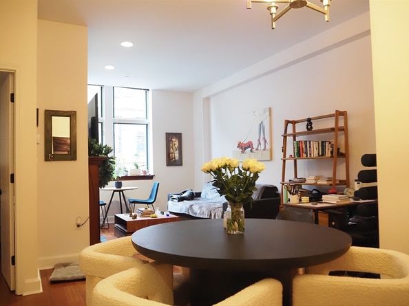 2 Clarendon Street 24, Boston MA 02116