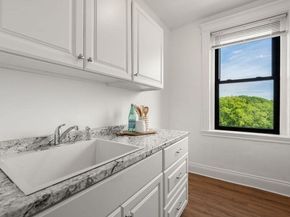 15 Park Dr 30, Boston MA 02215