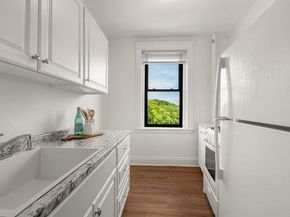 15 Park Dr 30, Boston MA 02215