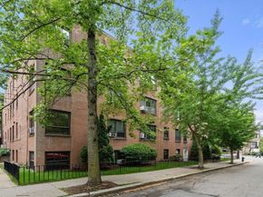 56 Garrison Rd 56, Brookline MA 02445