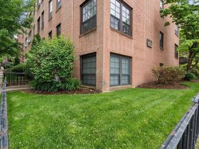 56 Garrison Rd 56, Brookline MA 02445