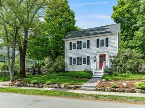 38 Berkeley St, Reading MA 01867