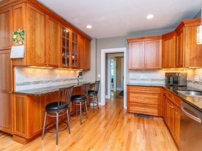 79 Redlands Rd, Boston MA 02132