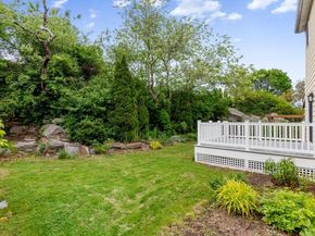 1 Pigeon Hill Ct C, Rockport MA 01966