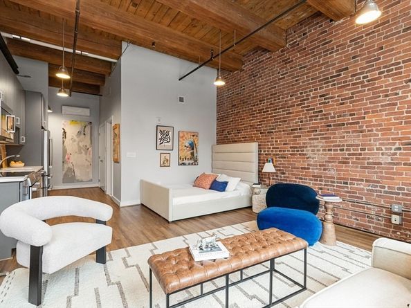 63 Melcher St. 301, Boston MA 02210