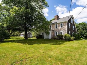 476 Cherry St, Bridgewater MA 02324