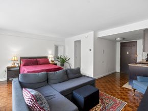 45 Longwood Ave 409, Brookline MA 02446