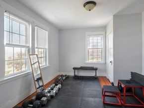 30 Rockland Cir, Hull MA 02045
