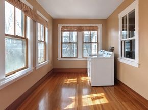30 Rockland Cir, Hull MA 02045