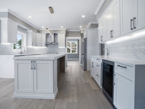 18 Magnolia Road, Natick MA 01760