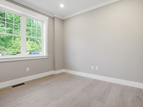 18 Magnolia Road, Natick MA 01760