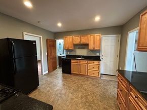 5 Anna St, Worcester MA 01606