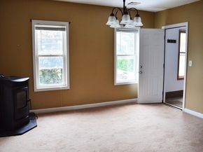 5 Anna St, Worcester MA 01606