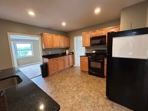 5 Anna St, Worcester MA 01606