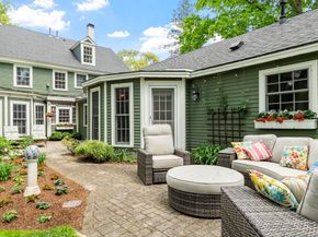 44 Andover Street, North Andover MA 01845