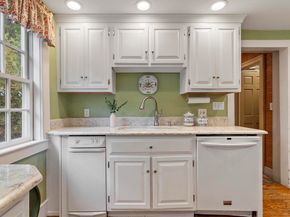 44 Andover Street, North Andover MA 01845