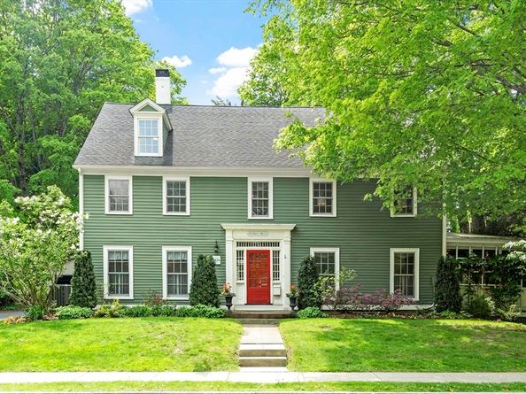 44 Andover Street, North Andover MA 01845