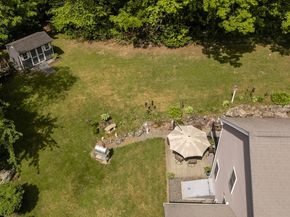 22 Duluth St, Worcester MA 01604