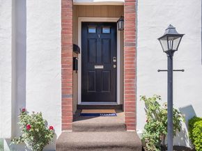1 Charles St V, Reading MA 01867