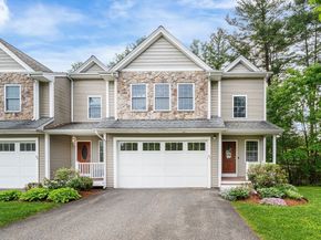215 Rangeway Rd 31, Billerica MA 01862