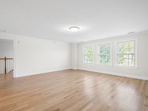 215 Rangeway Rd 31, Billerica MA 01862
