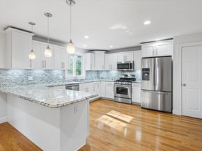 215 Rangeway Rd 31, Billerica MA 01862