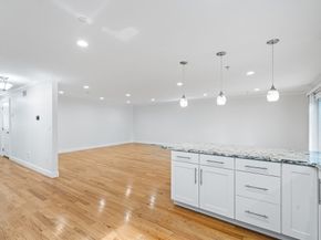 215 Rangeway Rd 31, Billerica MA 01862