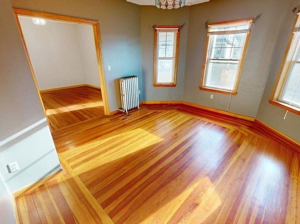 27 Princeton St, Medford MA 02155
