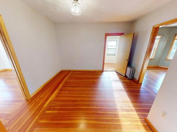 27 Princeton St, Medford MA 02155