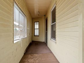 125 Cross St, Southbridge MA 01550