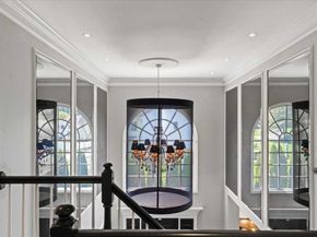 7 Dickinson Circle, Shrewsbury MA 01545