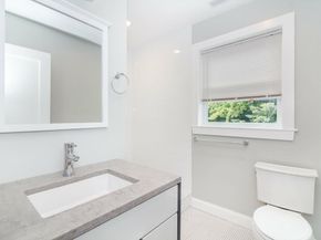 30-32 Oakland St, Newton MA 02458