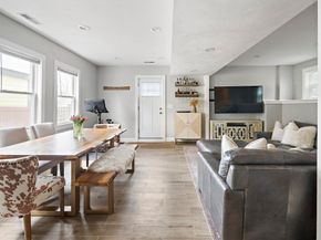 30-32 Oakland St, Newton MA 02458