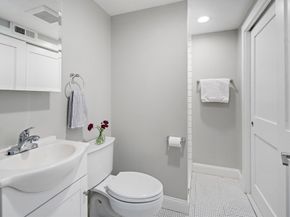 30-32 Oakland St, Newton MA 02458