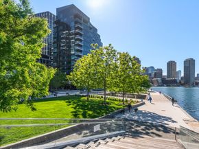 22 Liberty Dr 11C, Boston MA 02210