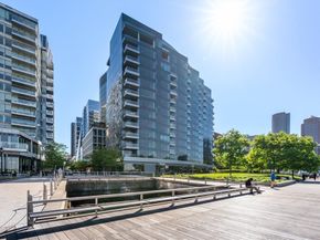 22 Liberty Dr 11C, Boston MA 02210