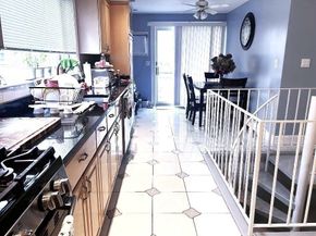 10-12 Fairview Ave, Swampscott MA 01907