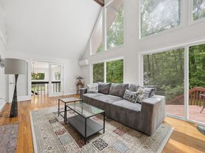 10 Cold Harbor Drive, Northborough MA 01532