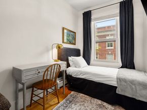 19 Walker St, Boston MA 02129
