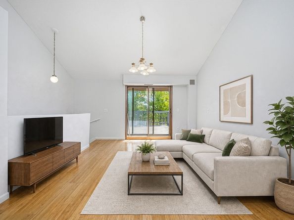 286 Fenno St 1, Revere MA 02151
