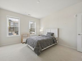 3103 Peters Farm Way 103, Westborough MA 01581