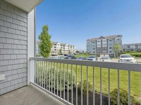3103 Peters Farm Way 103, Westborough MA 01581