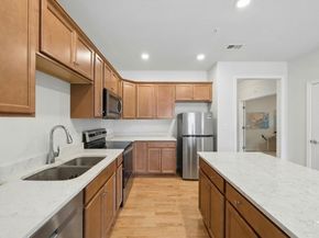 3103 Peters Farm Way 103, Westborough MA 01581