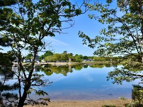 50 Highland Ave, Wareham MA 02558
