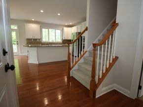 10 Valley View Dr, Grafton MA 01536