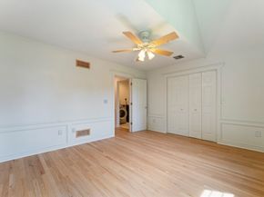 28 Vincent Rd, Mendon MA 01756