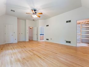 28 Vincent Rd, Mendon MA 01756