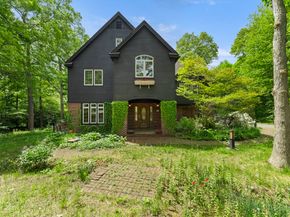 28 Vincent Rd, Mendon MA 01756