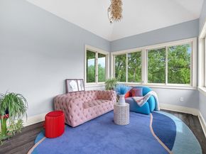 179 Oakland St, Wellesley MA 02481